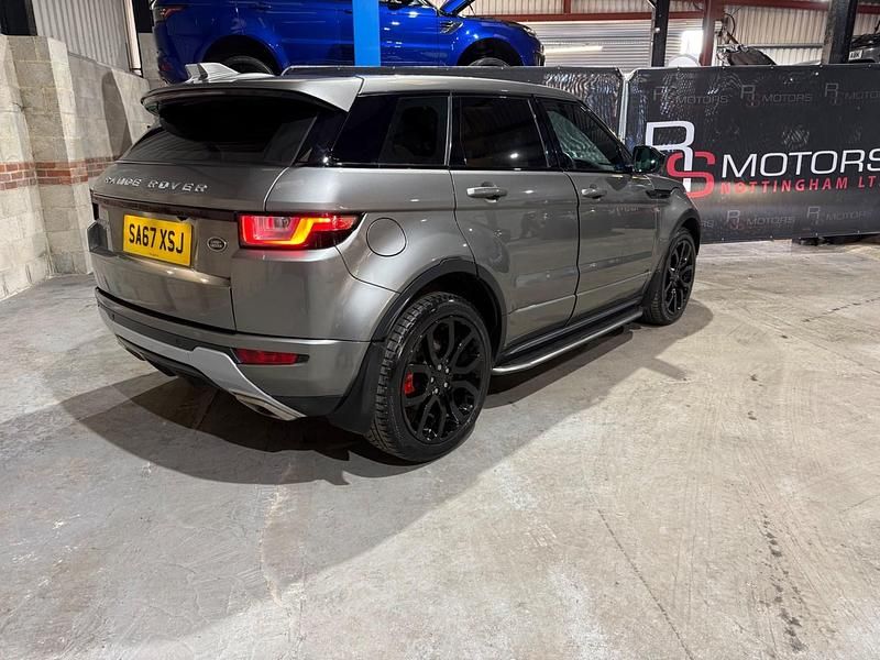 Used Land Rover Range Rover evoque HSE Dynamic 180 HP (132 kW) 2017 Silver SUV