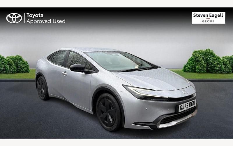 New 2025 Toyota Prius Design Hatchback | £30,295 (A bit pricey) - Image 1/3