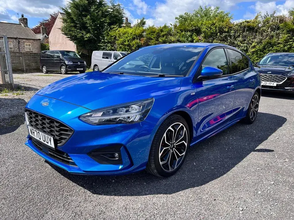 Used Ford Focus ST-Line X 155 HP (114 kW) 2020 Blue Hatchback