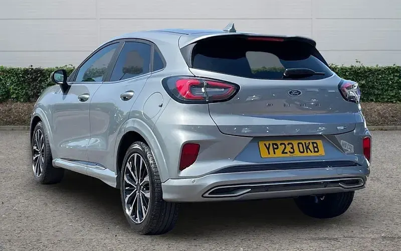 Used Ford Puma ST-Line 155 HP (114 kW) 2023 Silver SUV