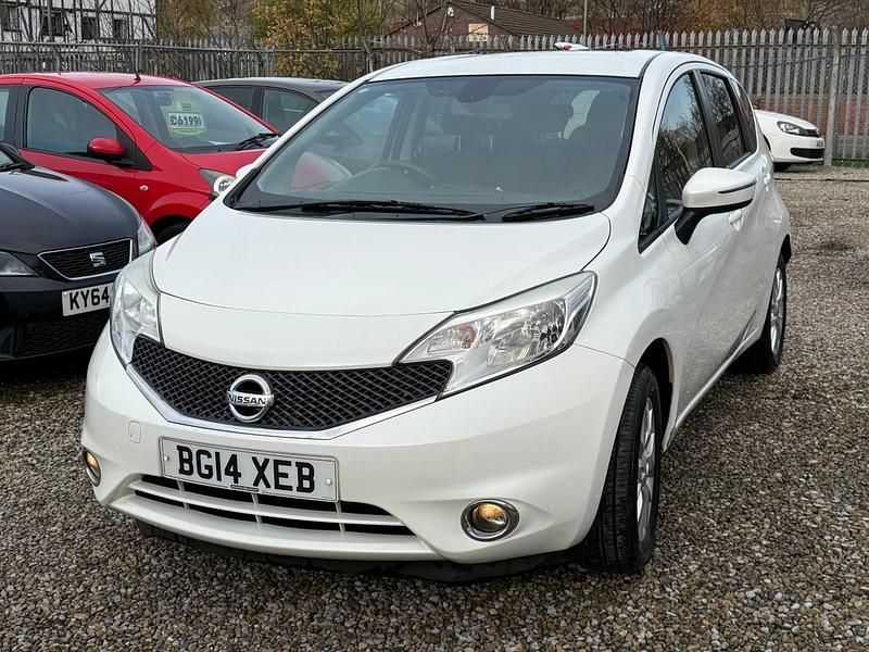 Used Nissan Note Acenta Premium 80 HP (58 kW) 2014 White MPV
