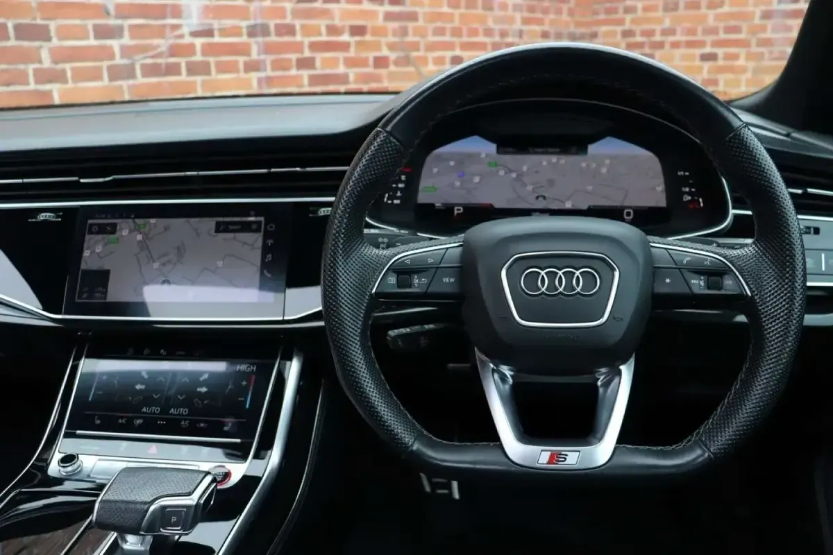 Used Audi SQ8 Black Edition 507 HP (372 kW) 2021 Silver SUV