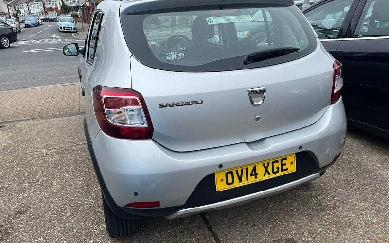 Używany Dacia Sandero Lauréate 90 KM (66 kW) 2016 Hatchback
