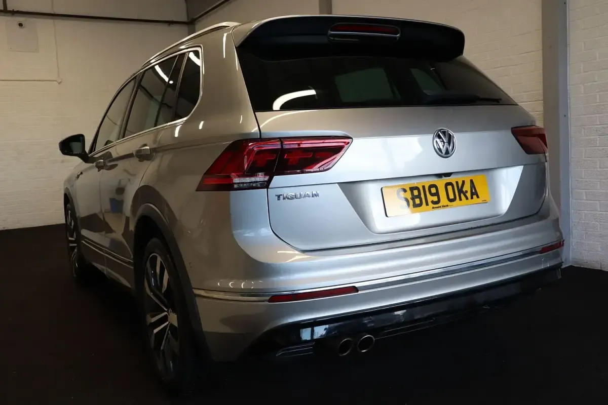 Used VW Tiguan R-line 150 HP (110 kW) 2019 Silver SUV