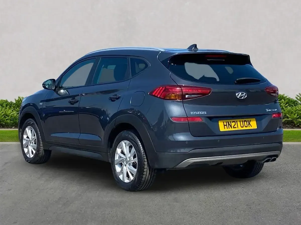Used Hyundai Tucson SE 136 HP (100 kW) 2021 Grey SUV