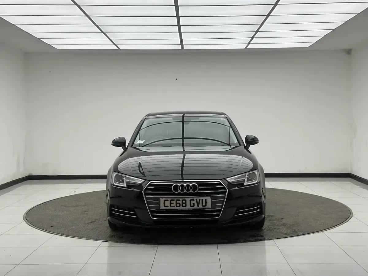 Used Audi A4 Sport 150 HP (110 kW) 2018 Black Sedan