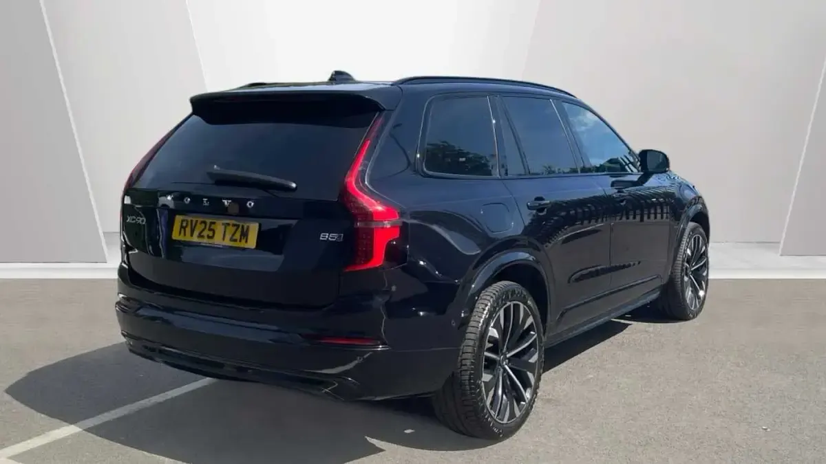 Used Volvo XC90 Ultra 247 HP (181 kW) 2025 SUV