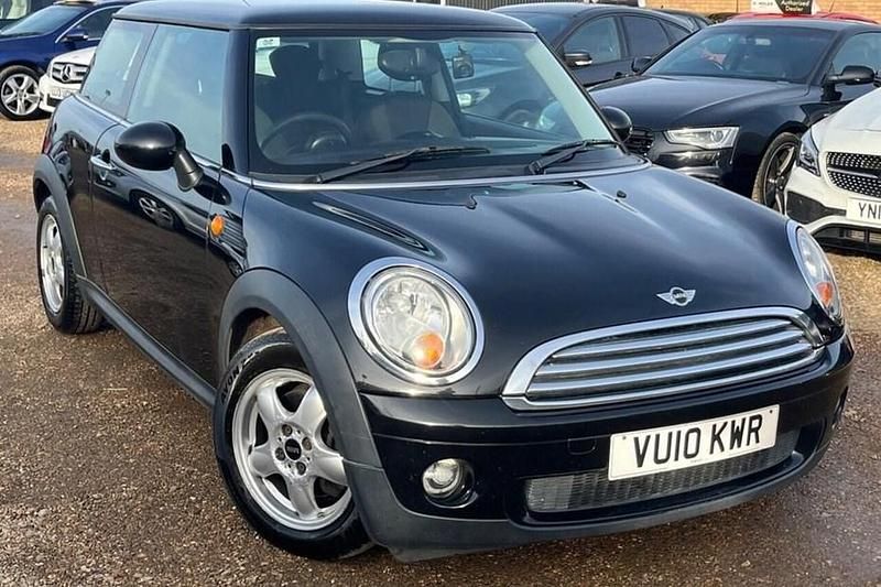 Black Used 2010 Mini Cooper Hatch Hatchback | £2,490 (Expensive) - Image 1/1