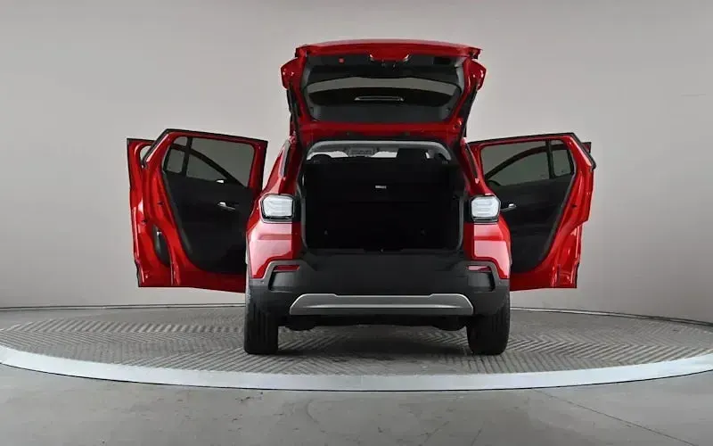Used Jeep Avenger EV Summit 114 kW (156 HP) 2024 Red SUV