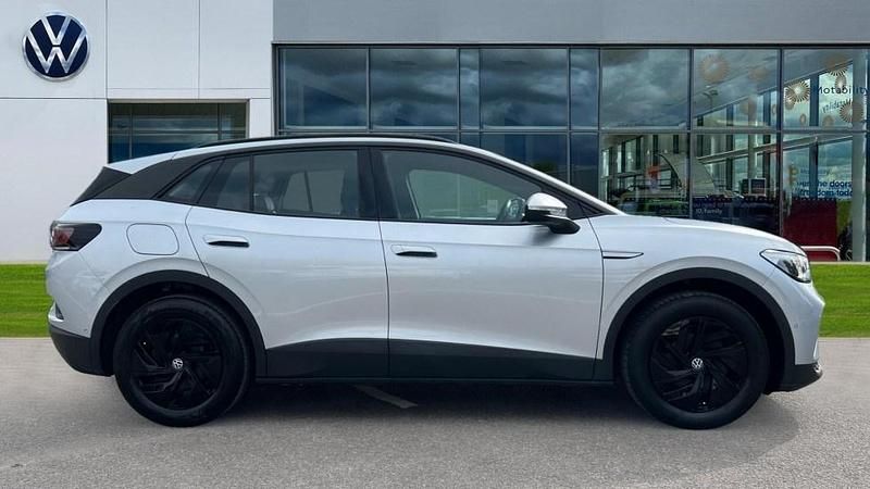 Used VW ID.4 Pure 108 kW (148 HP) 2023 Scale silver metallic  SUV