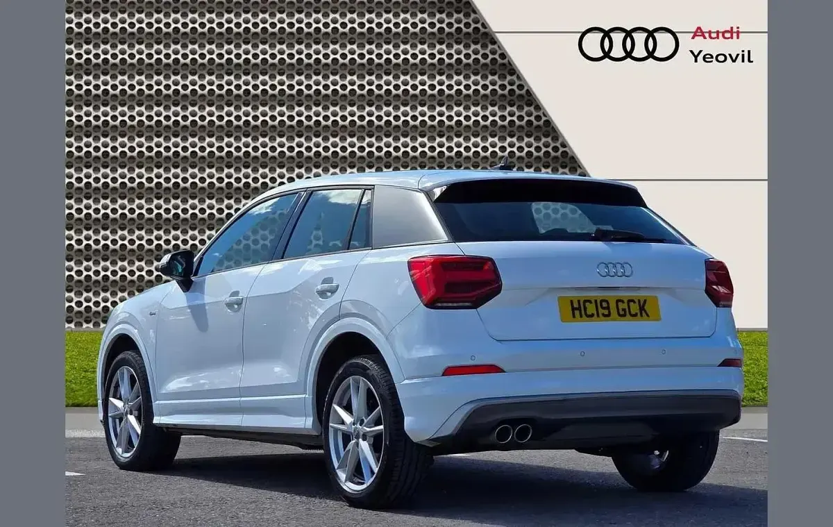 Used Audi Q2 S-Line 147 HP (108 kW) 2019 White SUV