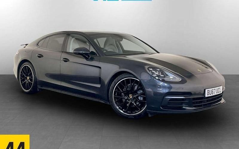 Grey Used 2017 Porsche Panamera Hatchback | £30,995 (A bit pricey) - Image 1/2