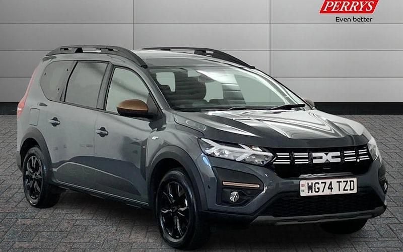 Used 2024 Dacia Jogger Extreme Estate | £21,995 (A bit pricey) - Image 1/4