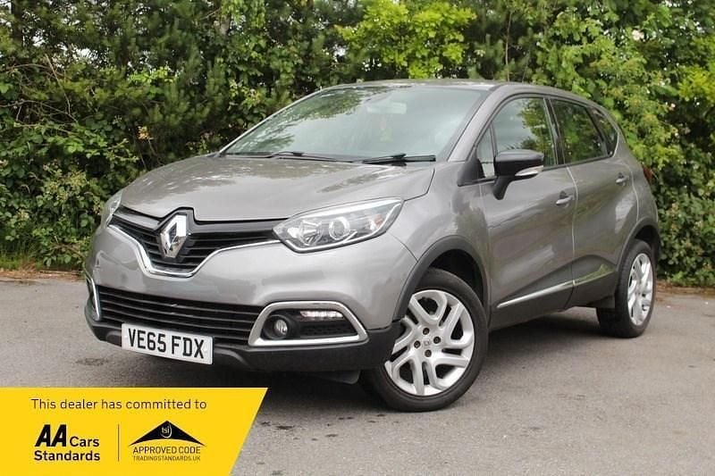 Grey Used 2015 Renault Captur Dynamique SUV | £5,399 (Good price) - Image 1/4