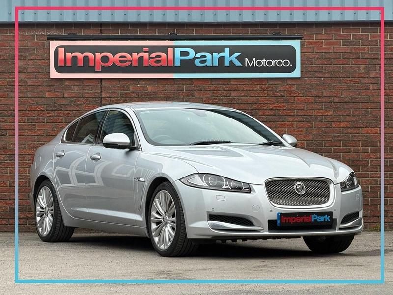 Second-hand Jaguar XF Premium Luxury 2011 Argintiu Berlinǎ