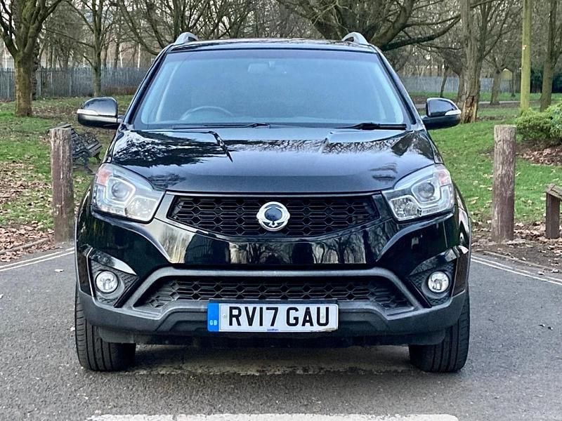 Used Ssangyong (KGM) Korando 178 HP (130 kW) 2017 Black Estate