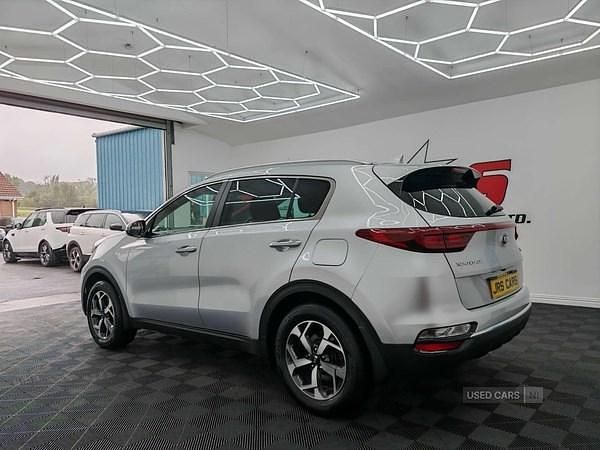 Image 4/4