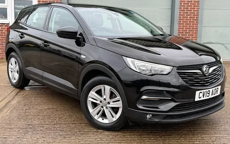 Usado Vauxhall Grandland X 131 HP (96 kW) 2019 SUV