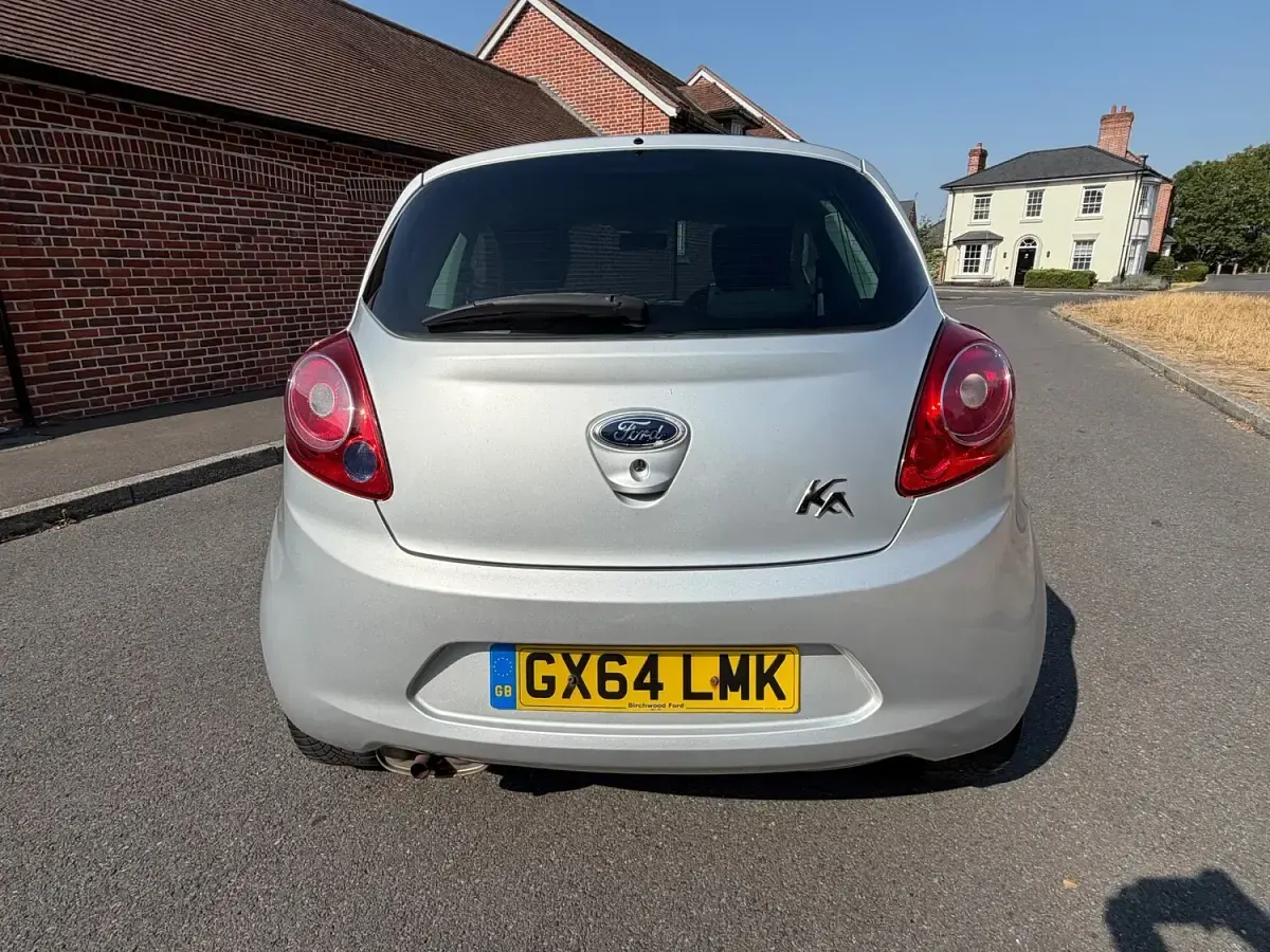 Used Ford Ka Zetec 69 HP (50 kW) 2014 Silver Hatchback