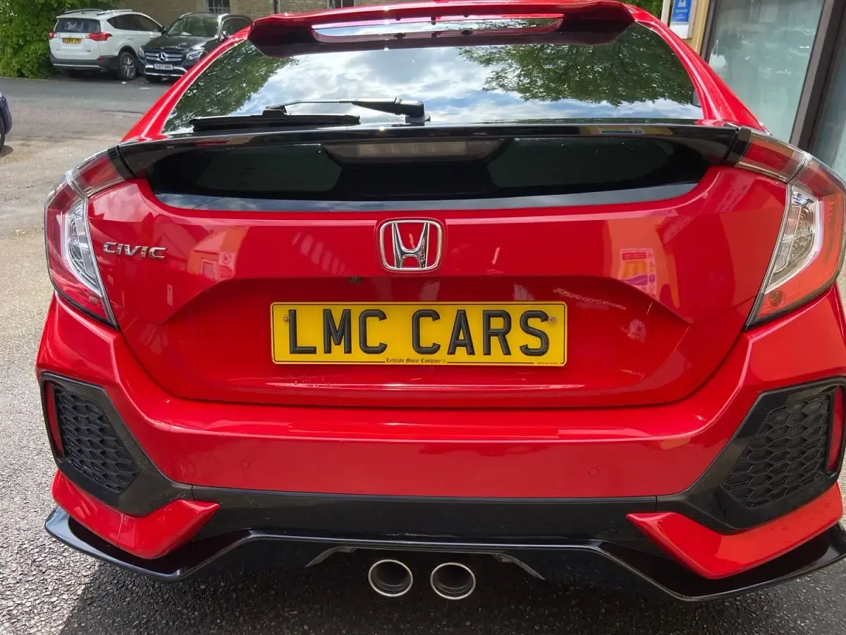 Used Honda Civic Sport 182 HP (133 kW) 2019 Red Hatchback