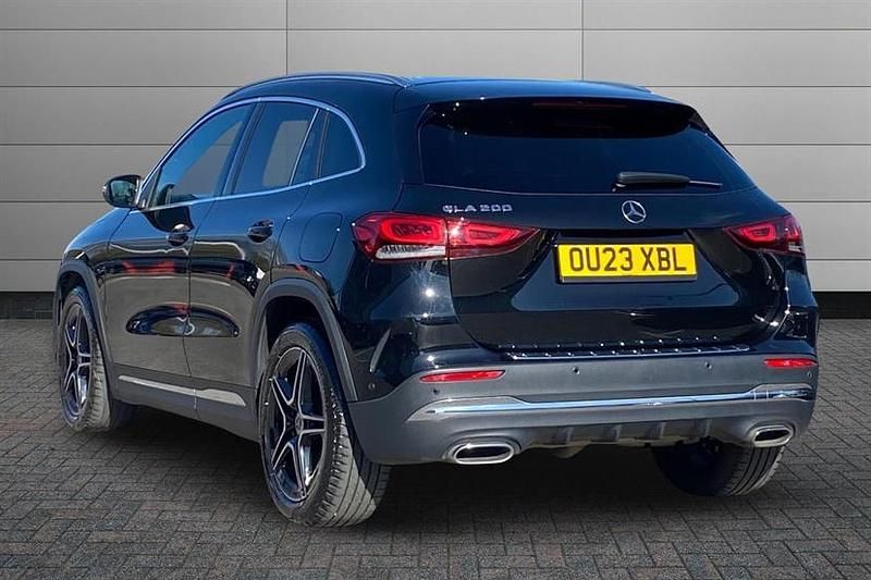 Used Mercedes GLA200 Executive 163 HP (119 kW) 2023 Cosmos black SUV