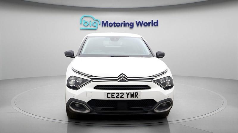 Used Citroën C4 Shine 2022 White Hatchback