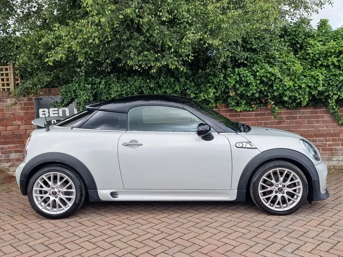 Used Mini Cooper S Coupé 184 HP (135 kW) 2013 Silver Coupe