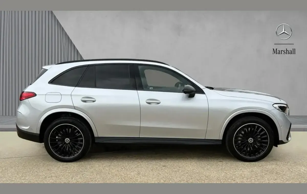 Used Mercedes GLC300 Urban 308 HP (226 kW) 2025 Silver SUV