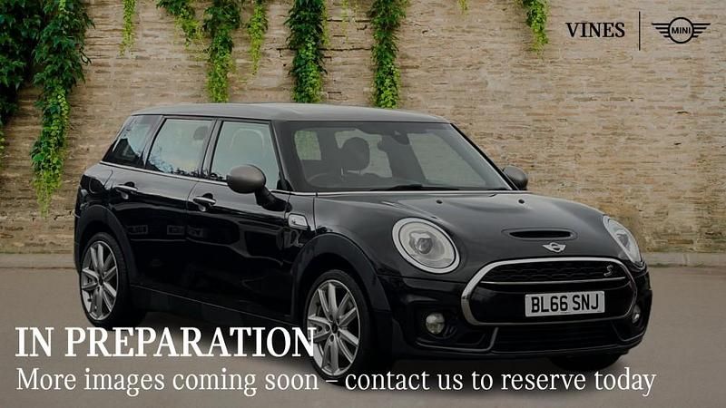 Black Used 2016 Mini Cooper S Clubman Estate | £16,100 (Fair price) - Image 1/4