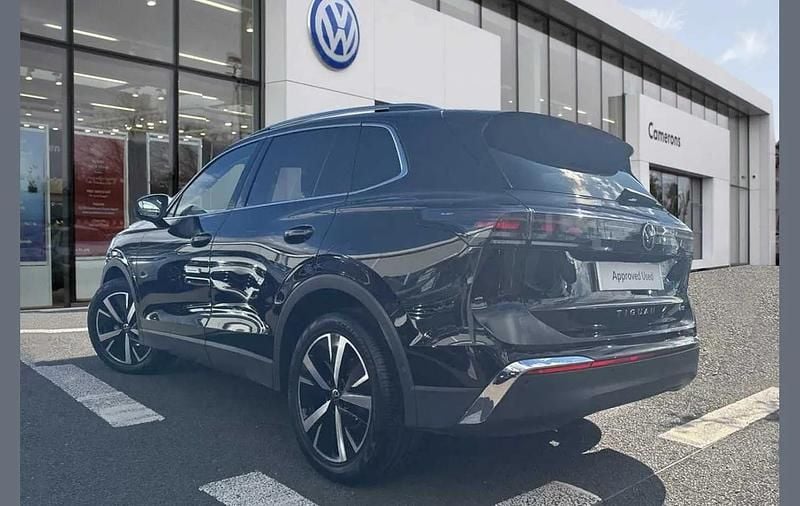 Used VW Tiguan Edition 148 HP (108 kW) 2024 Black SUV