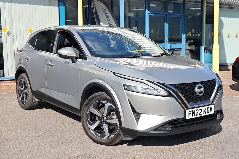 Used Nissan Qashqai N-Connecta 2022 Silver SUV