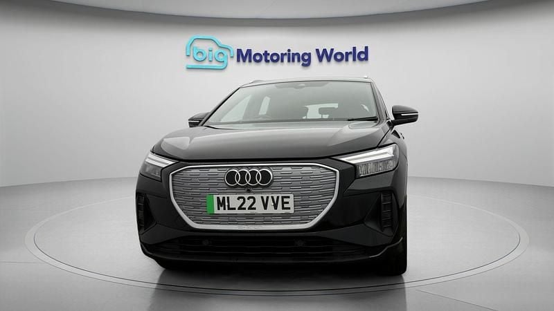 Used Audi Q4 e-tron Sport 125 kW (170 HP) 2022 Black SUV