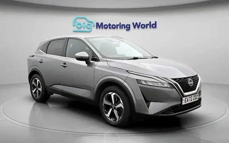 Used Nissan Qashqai N-Connecta 140 HP (102 kW) 2023 Grey SUV