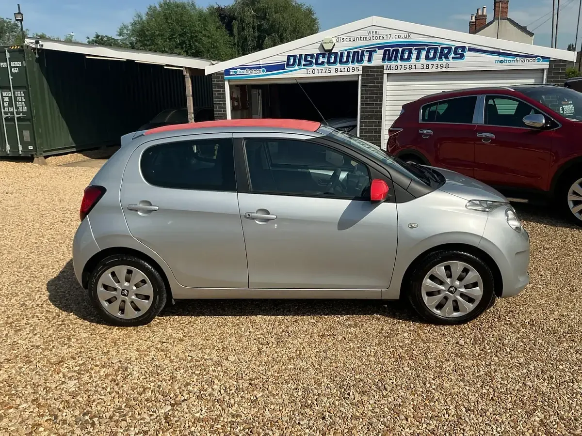 Used Citroën C1 Feel 68 HP (50 kW) 2016 Grey Hatchback