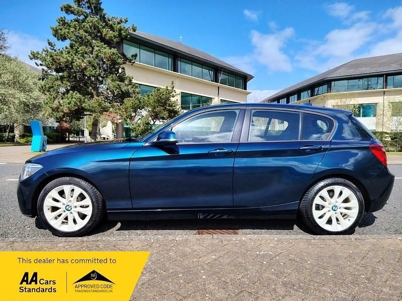 Used BMW 120 184 HP (135 kW) 2011 Blue Hatchback