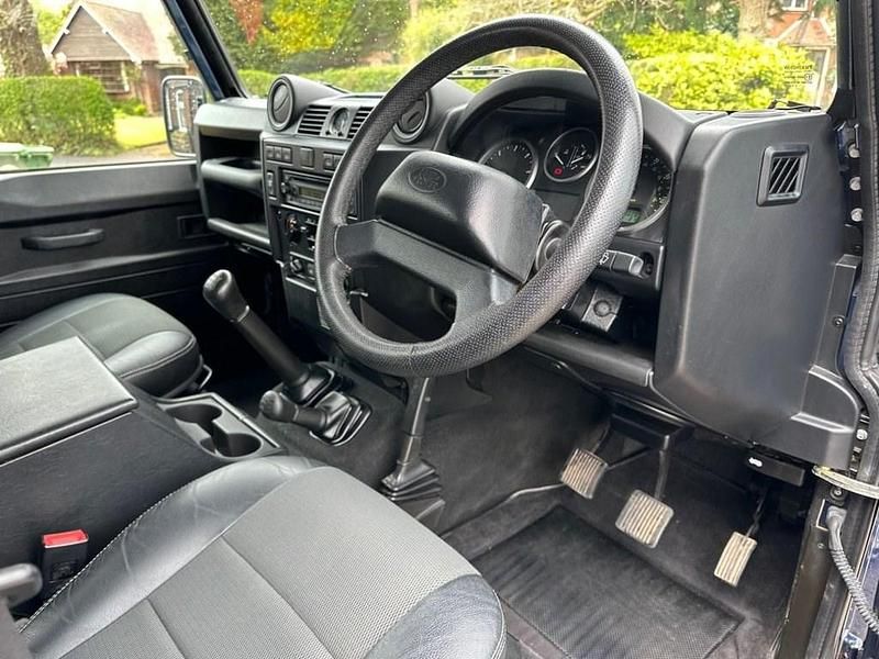 Usado Land Rover Defender 2012 Azul Carrinha