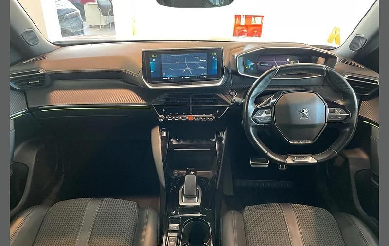 Used Peugeot e-2008 GT-line 100 kW (136 HP) 2020 White SUV