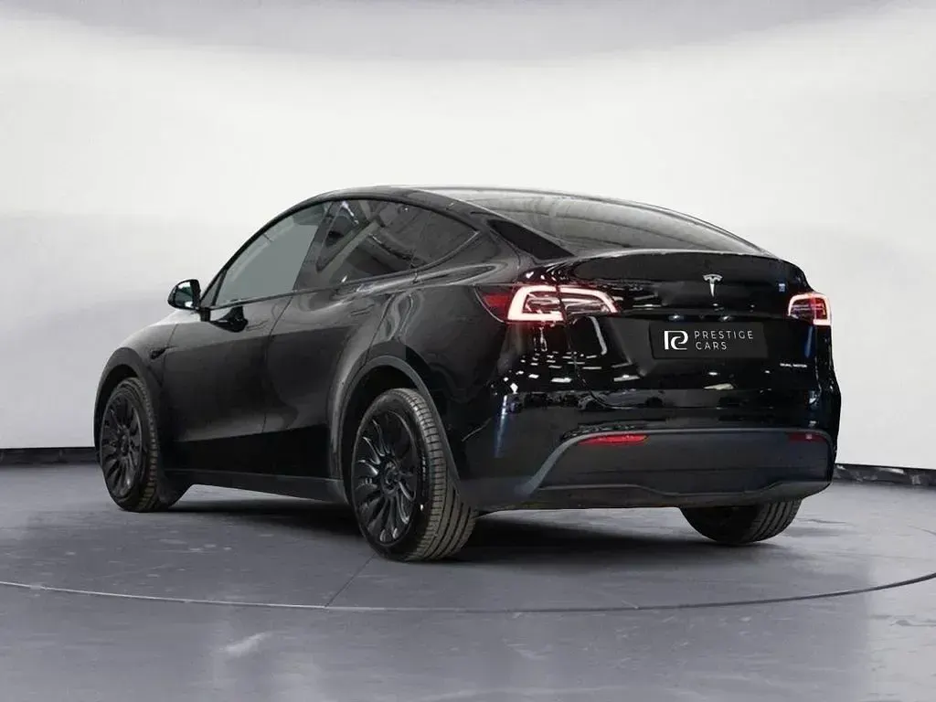 Used Tesla Model Y RWD 254 kW (346 HP) 2024 Black SUV