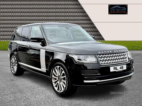 Black Used 2017 Land Rover Range Rover Vogue SE SUV | £21,495 (Super price) - Image 1/4