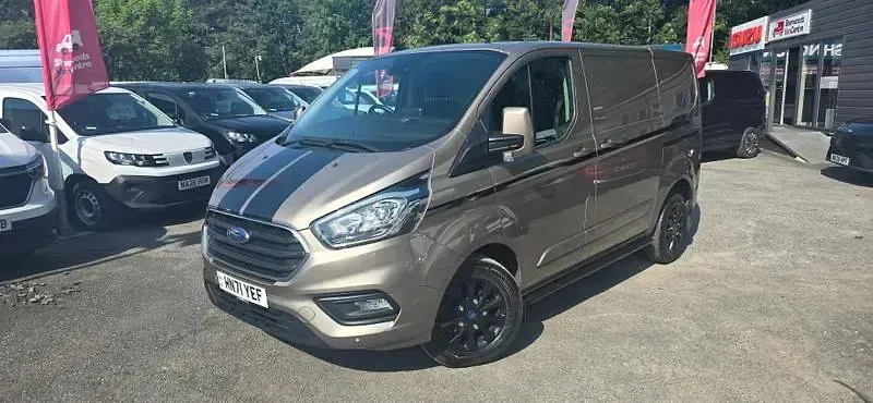 Used Ford Transit Custom Limited 170 HP (125 kW) 2021 Silver Van