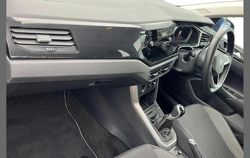 Used VW Polo Life 95 HP (69 kW) 2022 Blue Hatchback