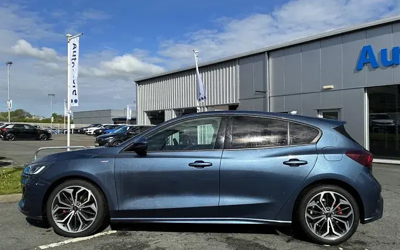 Second-hand Ford Focus ST-Line X 155 CP (114 kW) 2024 Hatchback