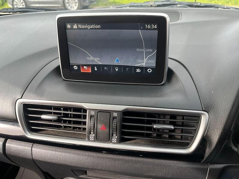 Used Mazda 3 2015 Black Hatchback