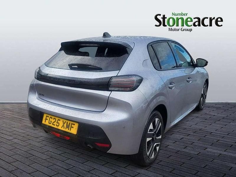 Used Peugeot 208 Allure 101 HP (74 kW) 2025 Grey Hatchback
