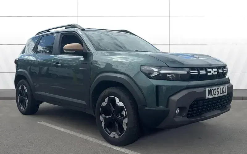 Used Dacia Duster Extreme 143 HP (105 kW) 2025 SUV