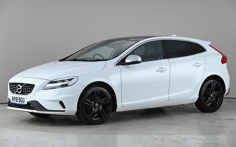 Begagnad Volvo V40 R-Design Pro 152 HK (111 kW) 2018 Vit Halvkombi