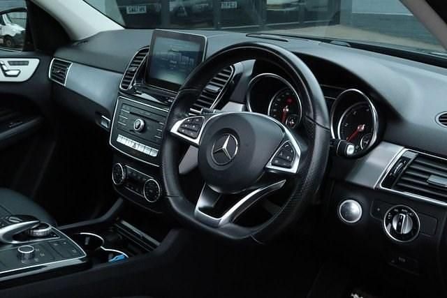 Used Mercedes GLE250 AMG line 204 HP (150 kW) 2017 Black SUV