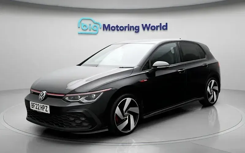 Used VW Golf VIII GTI 245 HP (180 kW) 2024 Hatchback