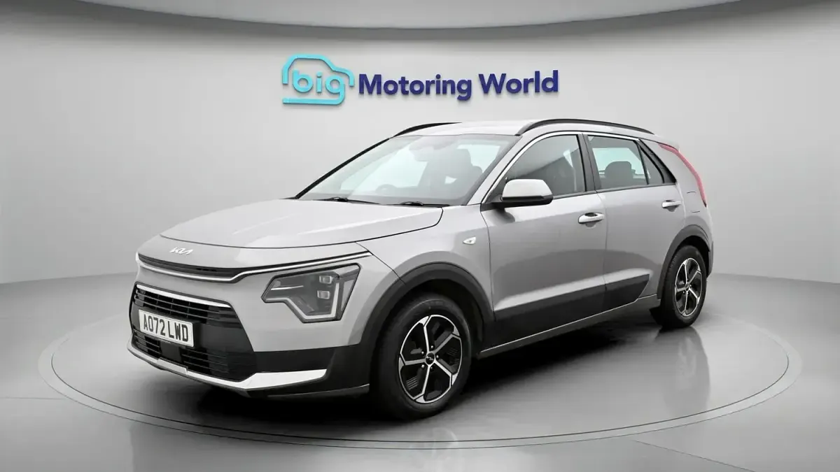 Used Kia Niro 141 HP (103 kW) 2023 Grey SUV