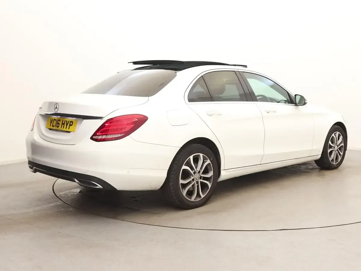 Used Mercedes C250 Premium 2016 White Sedan